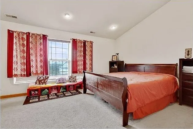 1120 Bromley Ct — Photo 9