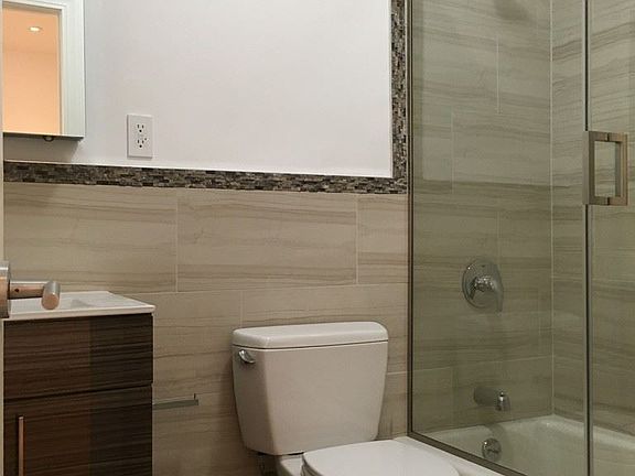 2nd image of 3423 Crescent St #1
