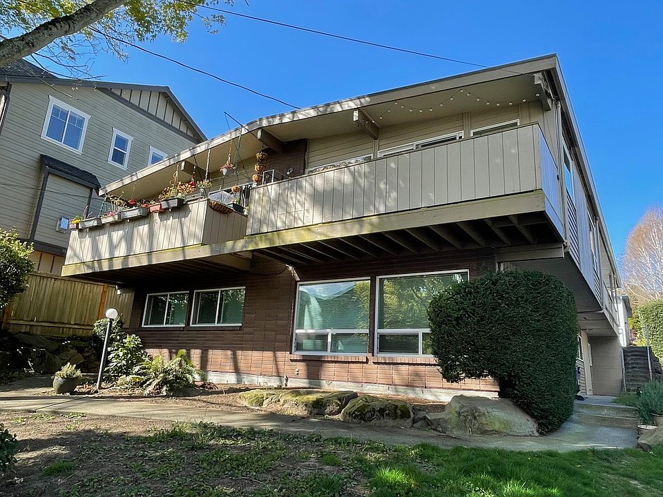 1st image of 3239 21st Ave W #3239