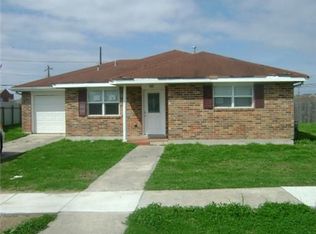 2312 Cypress St, Meraux, LA 70075
