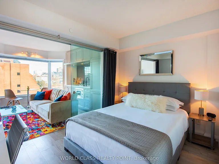 155 Yorkville Ave #519 — Photo 5
