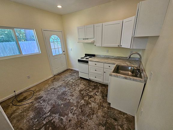 2nd image of 9707 Main St