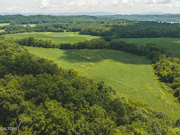 4th image of S Mohawk Rd