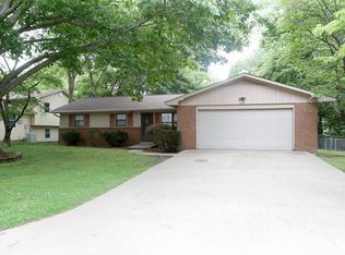 2120 Nottingham Ln, Cape Girardeau, MO 63701