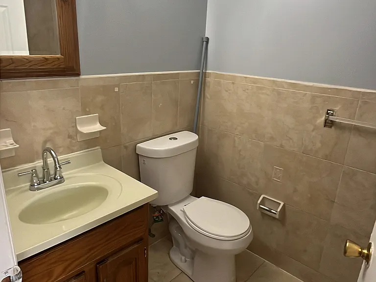 488 S 19th St #2 — Photo 8
