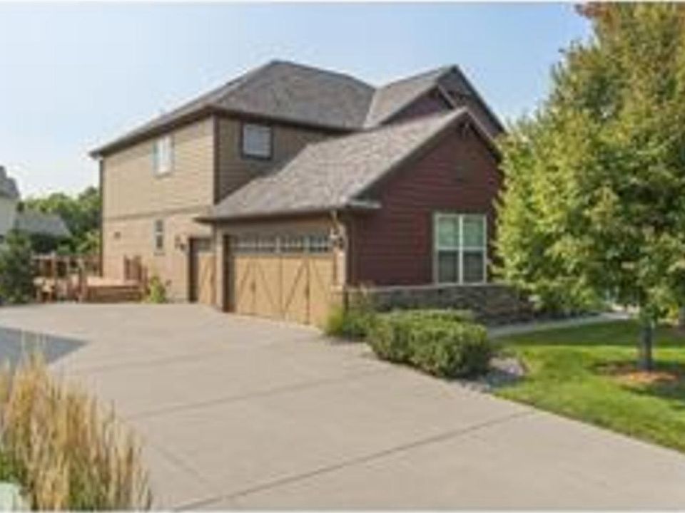 2nd image of 6737 Garland Ln N