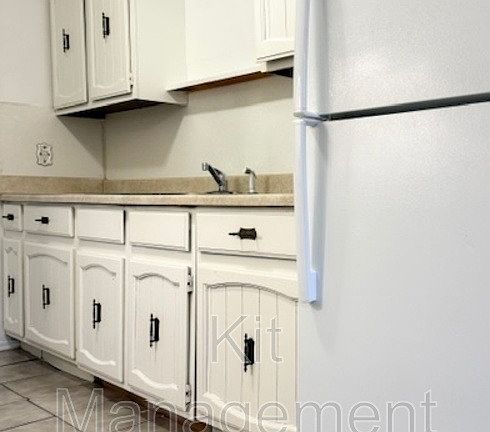 2nd image of 5730 Gay St #B3