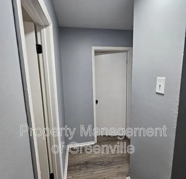 6526 White Horse Rd #1B — Photo 9