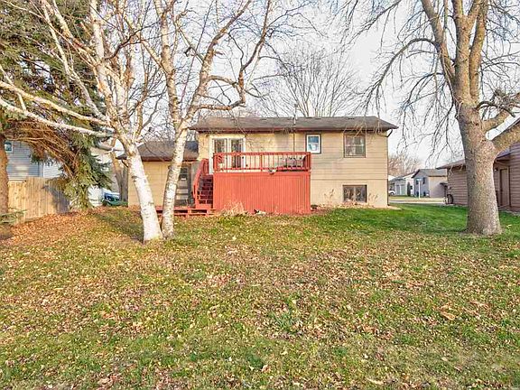 2nd image of 2508 Keokuk Ave