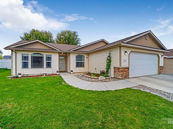 2nd image of 592 Picabo Dr