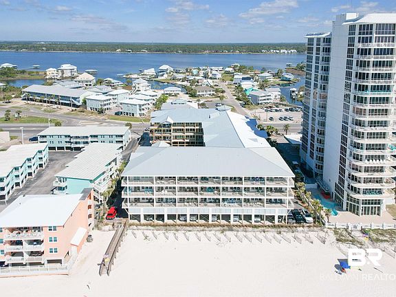 4th image of 903 W Beach Blvd #314