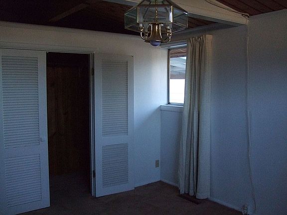 Master bedroom walkin