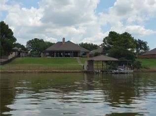 713 Aqua Vista Dr, Granbury, TX 76049