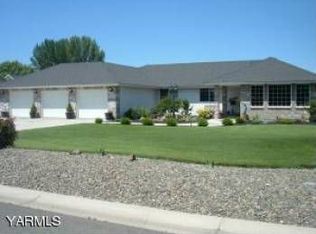 5111 Lyons Loop, Yakima, WA 98903