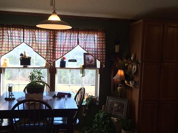 4th image of 726 Double D Ln