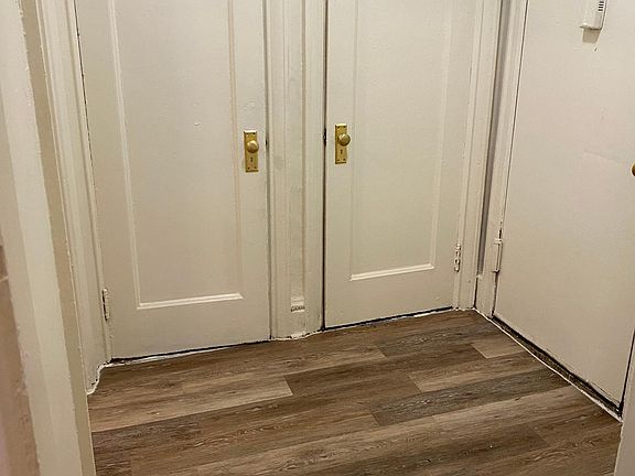 5th image of 3444 Knox Pl APT 32
