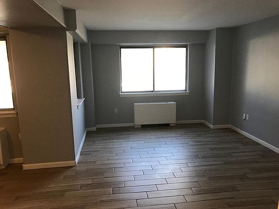 3rd image of 279 Prospect St #1D