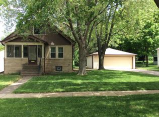 2640 S 99th St, West Allis, WI 53227