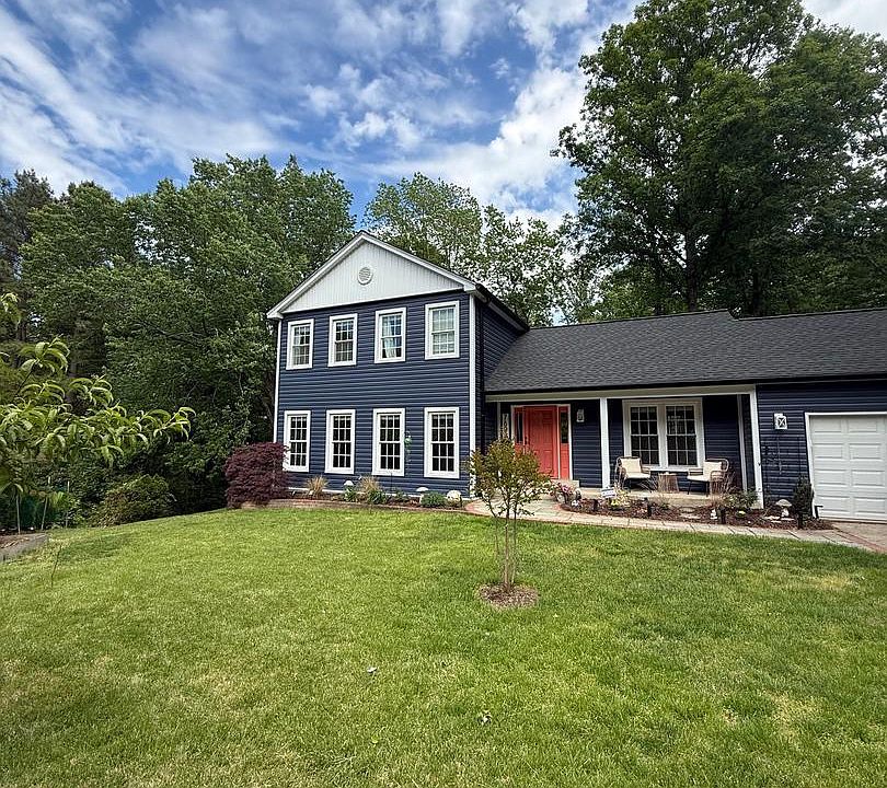 2nd image of 7603 Modisto Ln