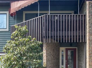 2802 Leona Ln, Coraopolis, PA 15108