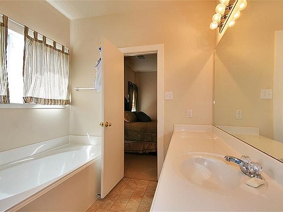 Master Bath with shower