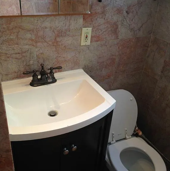 53 Arnold Way — Photo 3