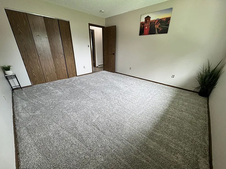 1815 Alden Ave — Photo 41