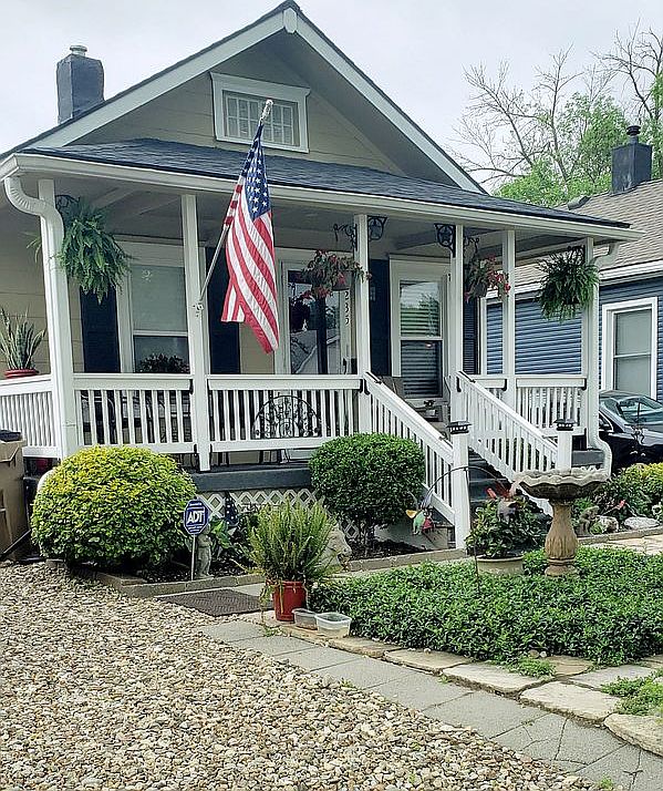 No Grass to Cut - Great Yard