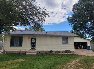 1511 Brion Pl, Camanche, IA 52730
