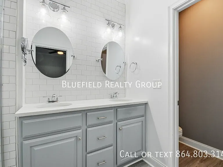 1 Edge Ct #B — Photo 17