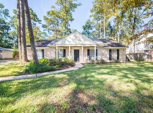 6518 Point Clear Dr, Houston, TX 77069