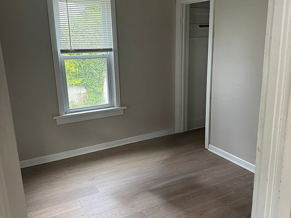3rd image of 3816 14th Ave #B