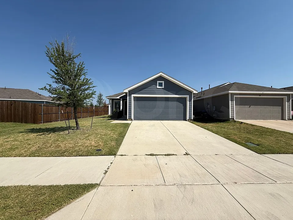 3328 Turkey Trot Ln