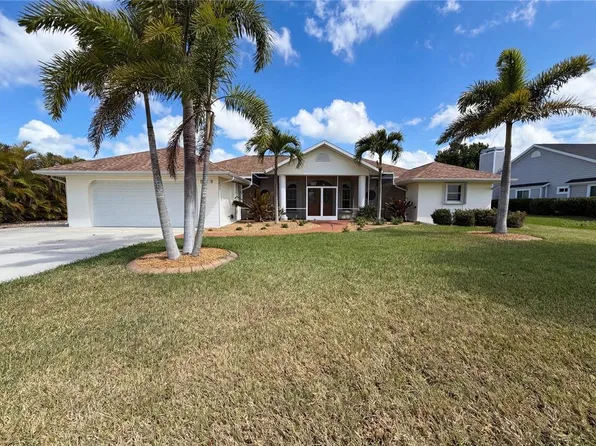 1100 Oleander St, Englewood, FL 34223