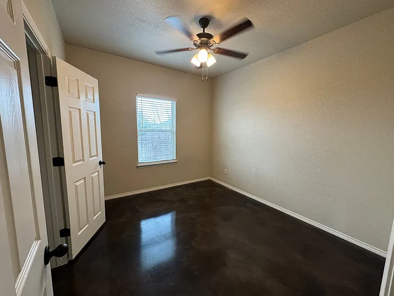 204 Ragsdale Way — Photo 9