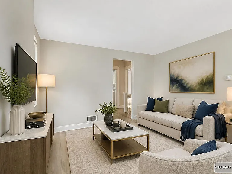 2758 Minot Ave #2 — Photo 4