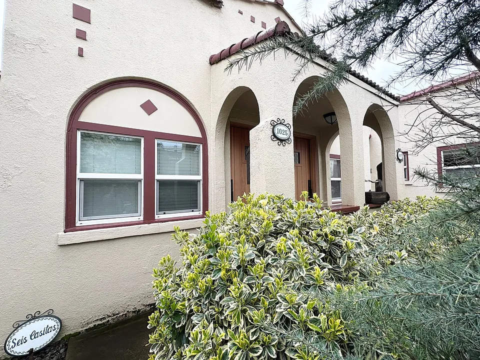 Beautiful Vintage 1 BR in Kerns Neighborhood!