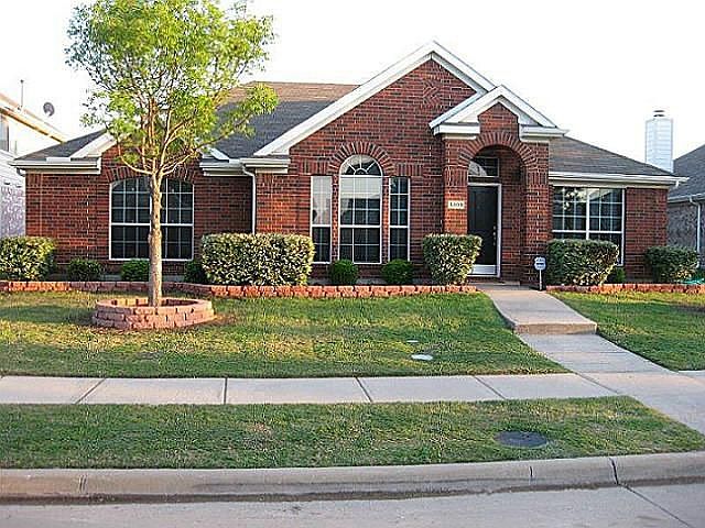 1st image of 5809 Vineyard Ln