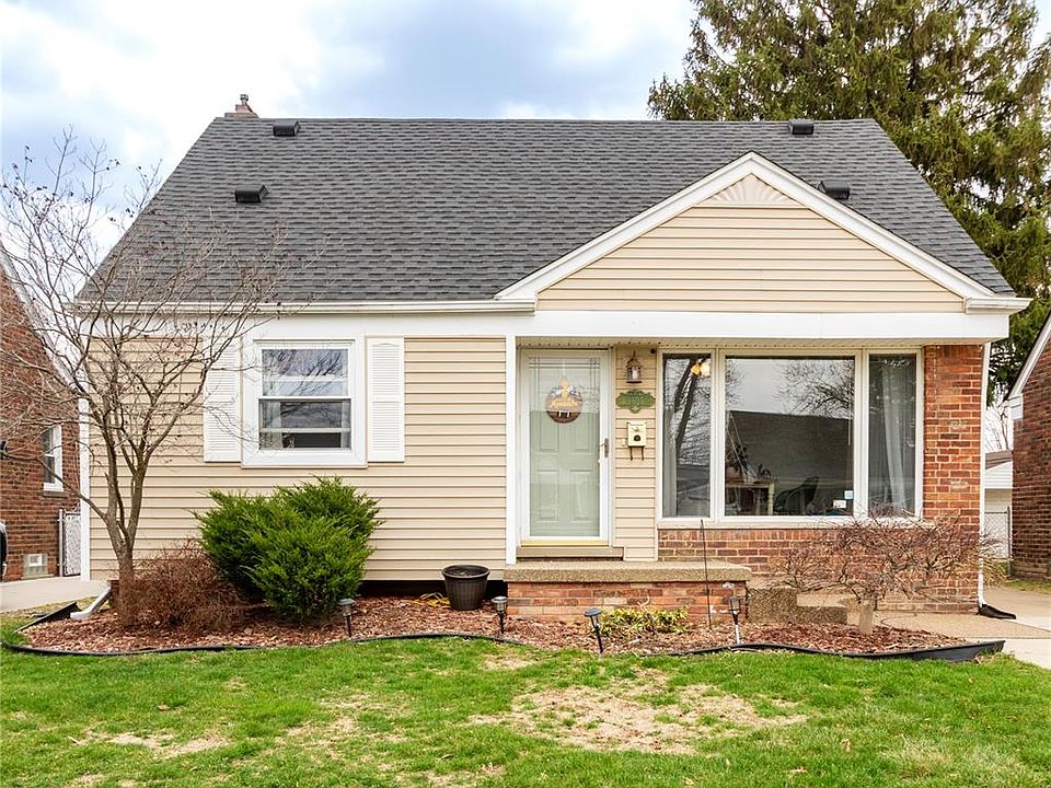 1st image of 9625 Ruth Ave