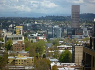 310 NW Uptown Ter APT 3A, Portland, OR 97210