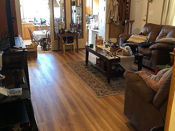 Hardwood floor living room 