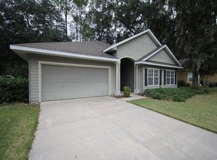 1676 SW 66th Dr, Gainesville, FL 32607