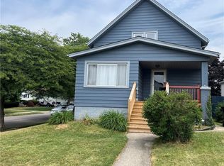 3255 W 141st St, Cleveland, OH 44111