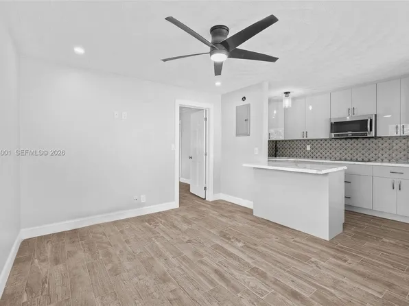 1634 NE 4th Pl, Fort Lauderdale, FL 33301