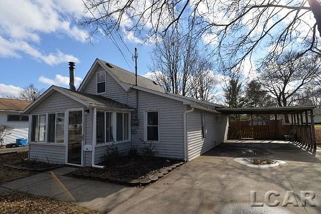 1st image of 108 Hiawatha St