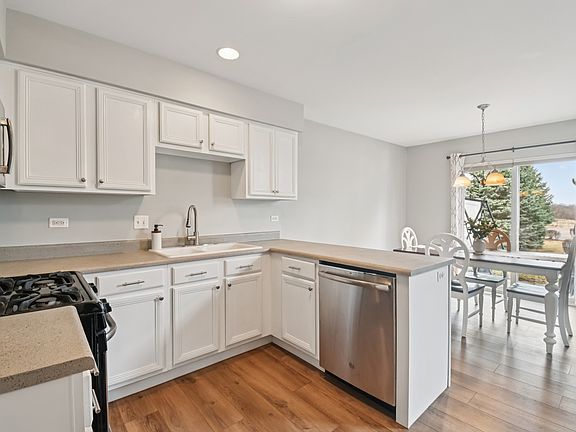 4th image of 533 Mallard Ln #C