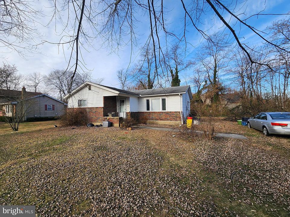 2nd image of 56 S Watson Rd