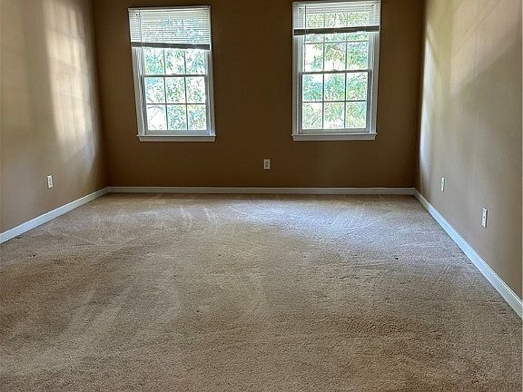 3rd image of 5325 Linsey Lakes Dr