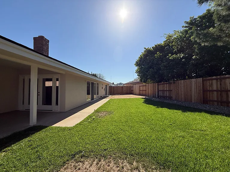 1120 Village Dr — Photo 63