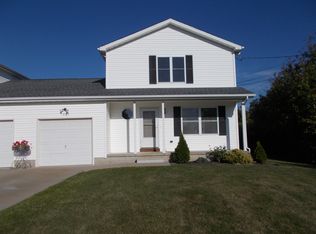 3185 Creek Rd #3185, Youngstown, NY 14174